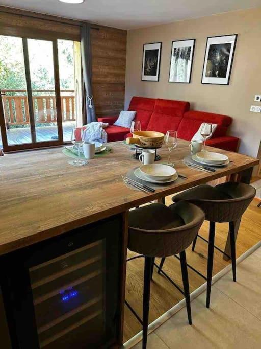 Gorgeous 2 Bedroom, 2 Full Bath, Ski In Apartment! Winner Of 2025 And 2024 Traveller Award! Морзин Экстерьер фото